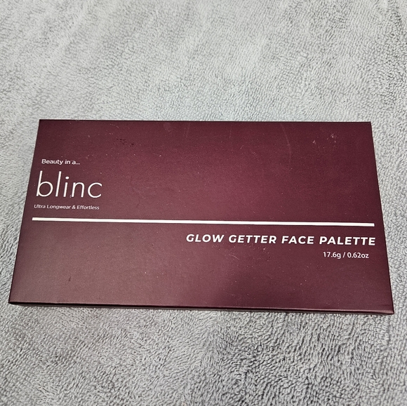 New Blinc Glow Getter Face Palette - Picture 3 of 3